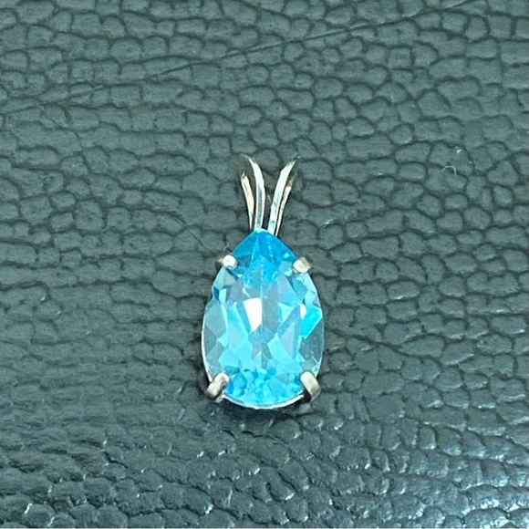 Vintage Sterling Silver Blue Topaz CZ Cubic Zirconia Teardrop Pendant 0.7g - Picture 4 of 15